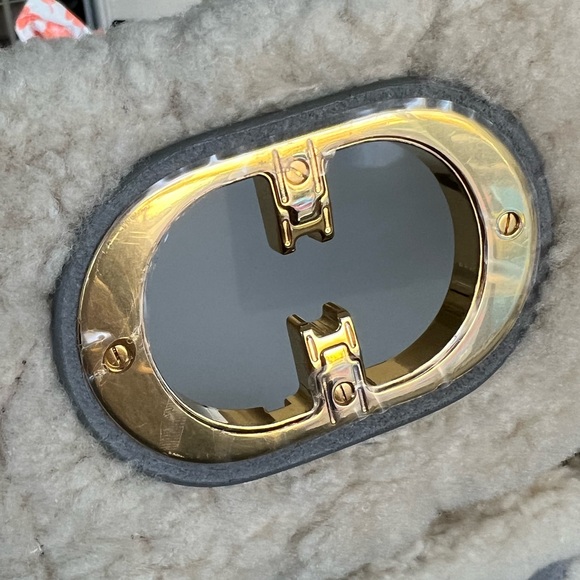 BNWT CHRISTIAN DIOR shearling Caro bag - Picture 7 of 14